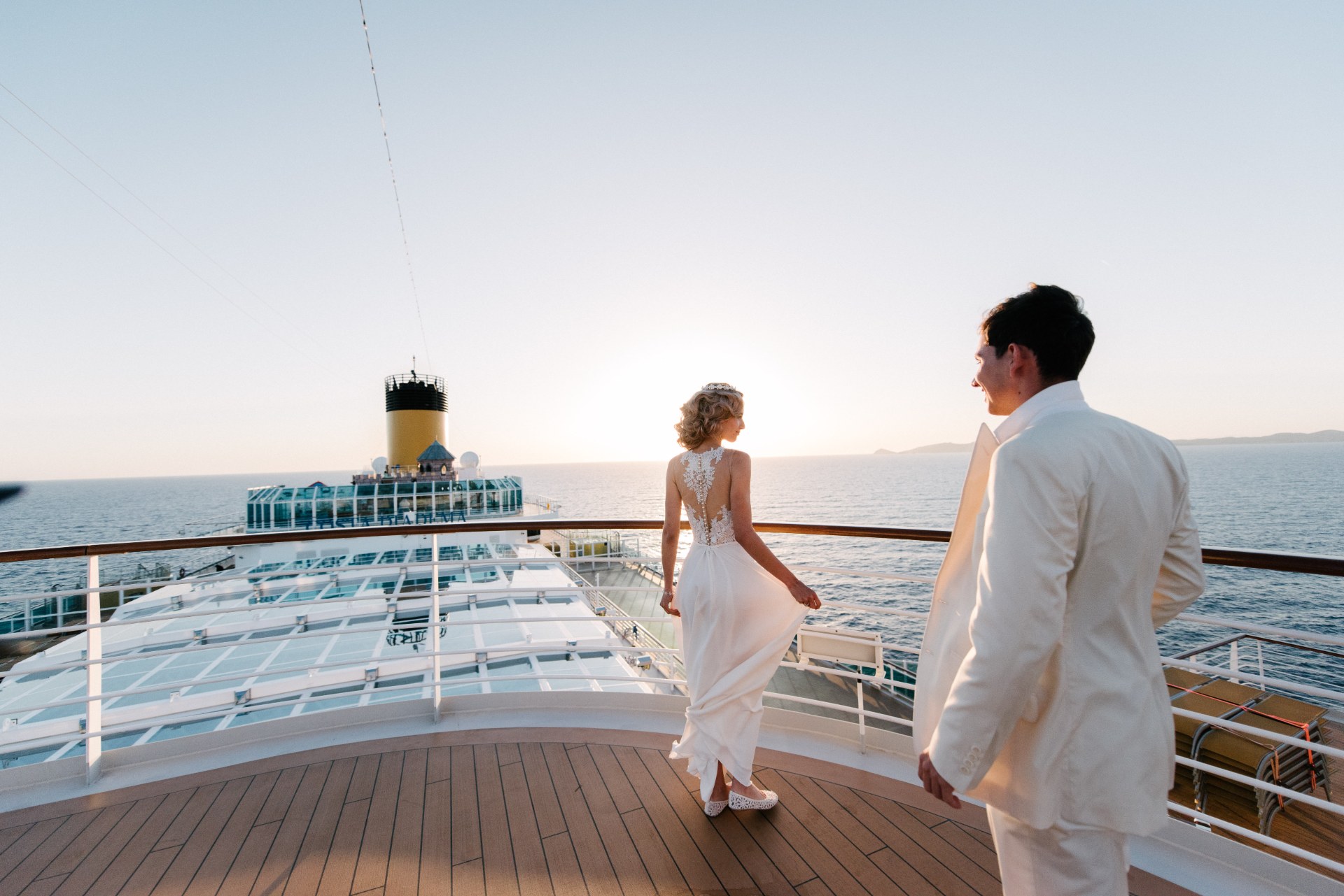 Ship Excursion, Independent Tour, or DIY?