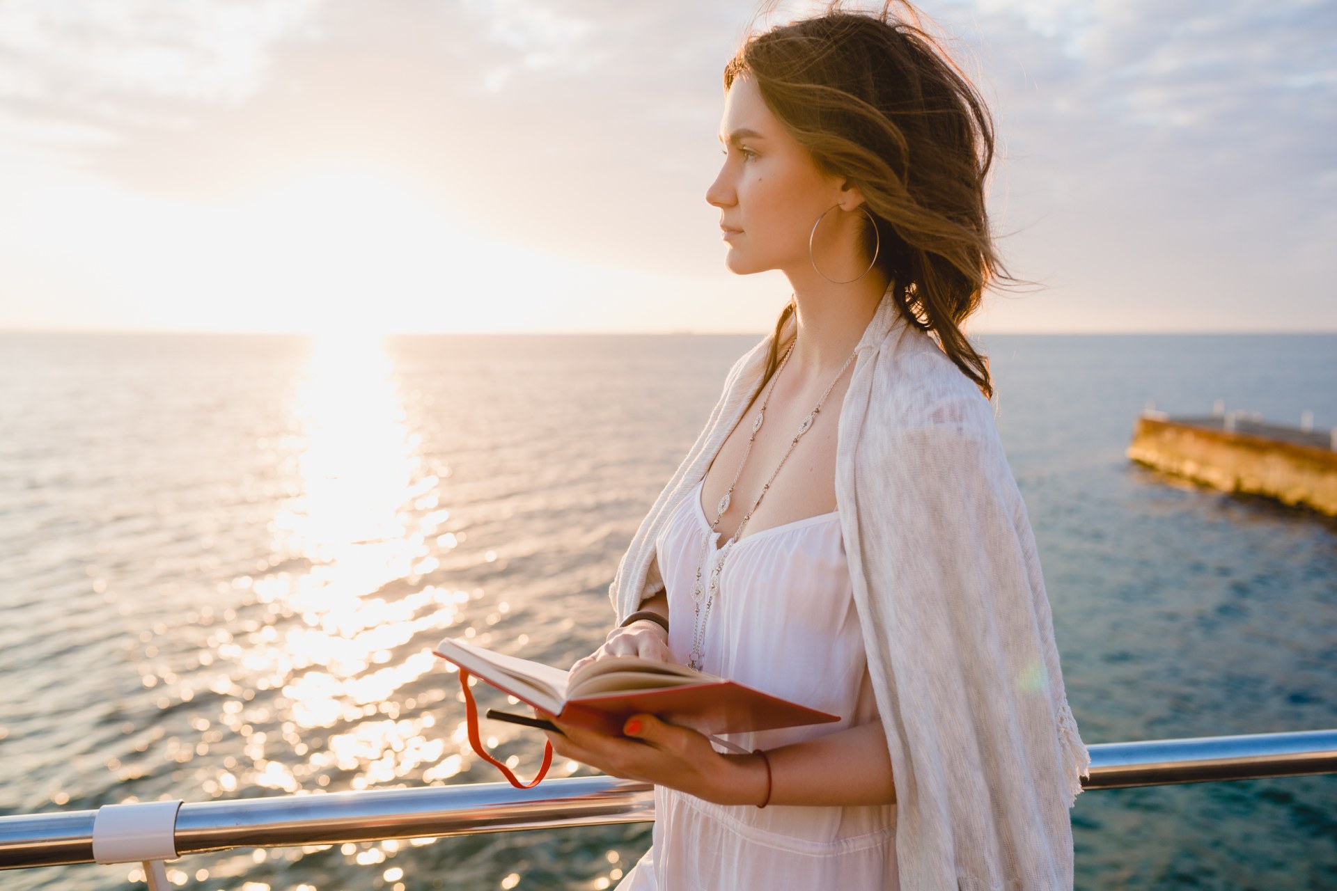 Comparisons That Matter: Cabin, Dining, and Sea Days