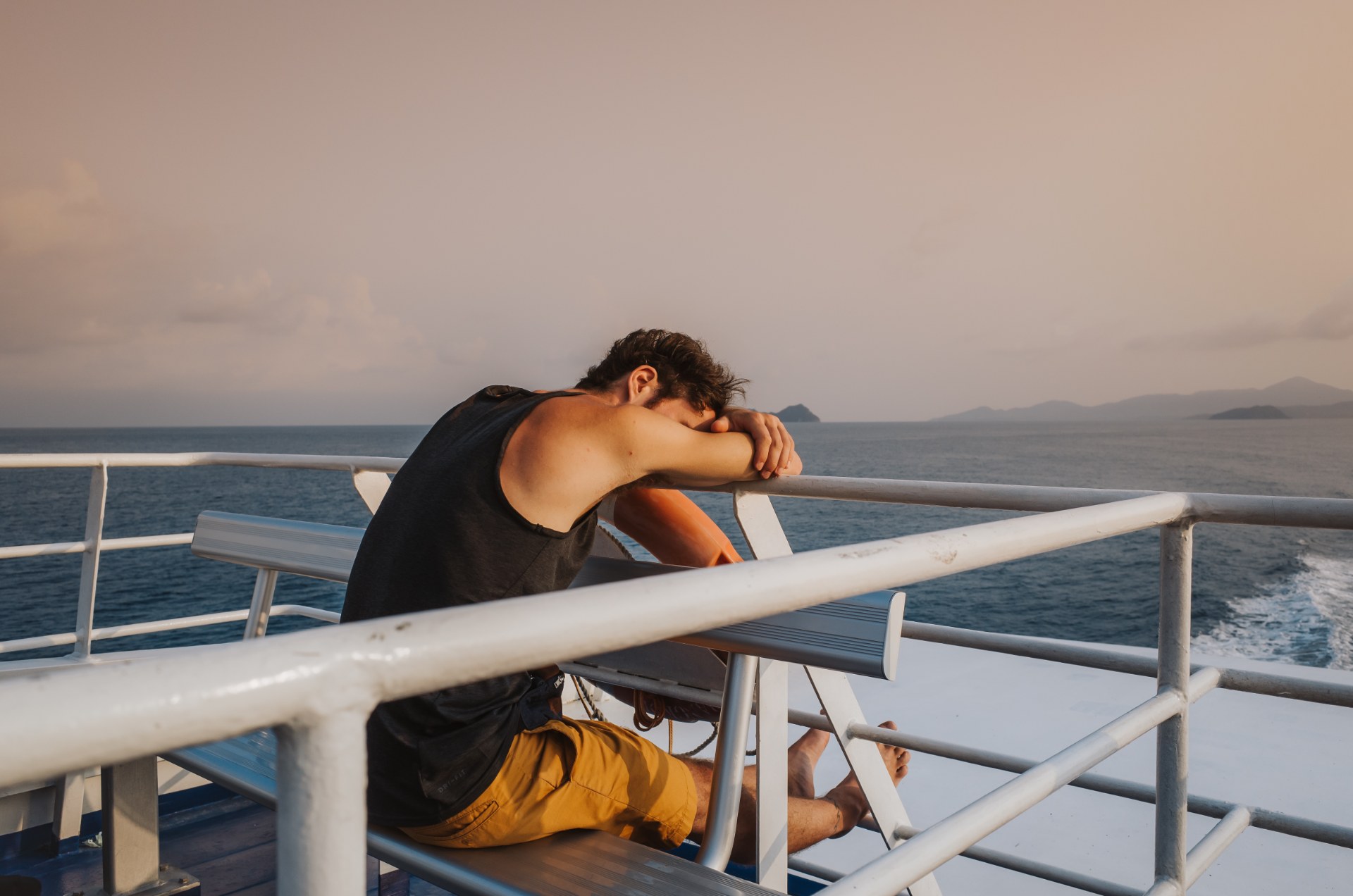 Framing the Issue: The Hidden Stress of Cruise Travel