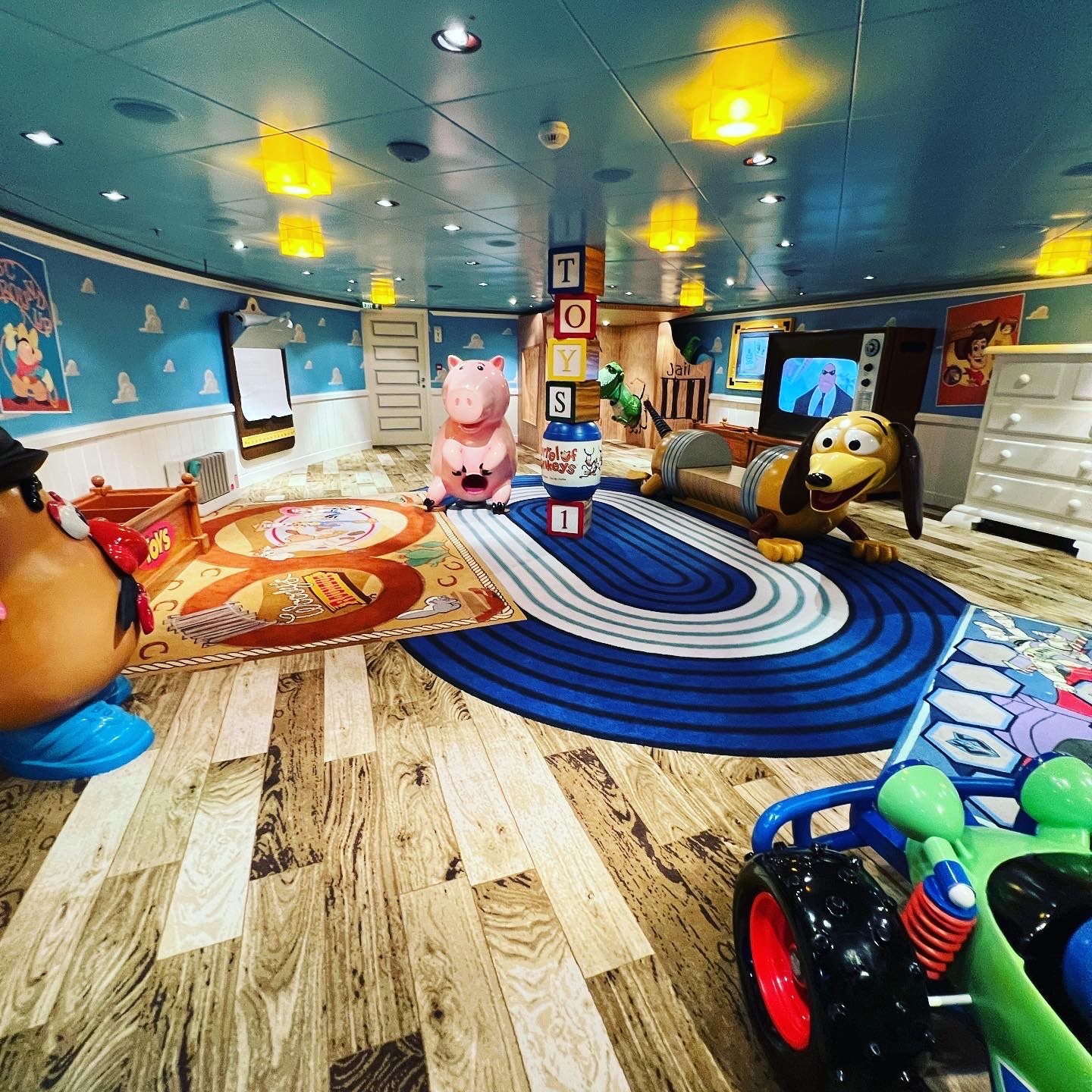 Cabin quality and design