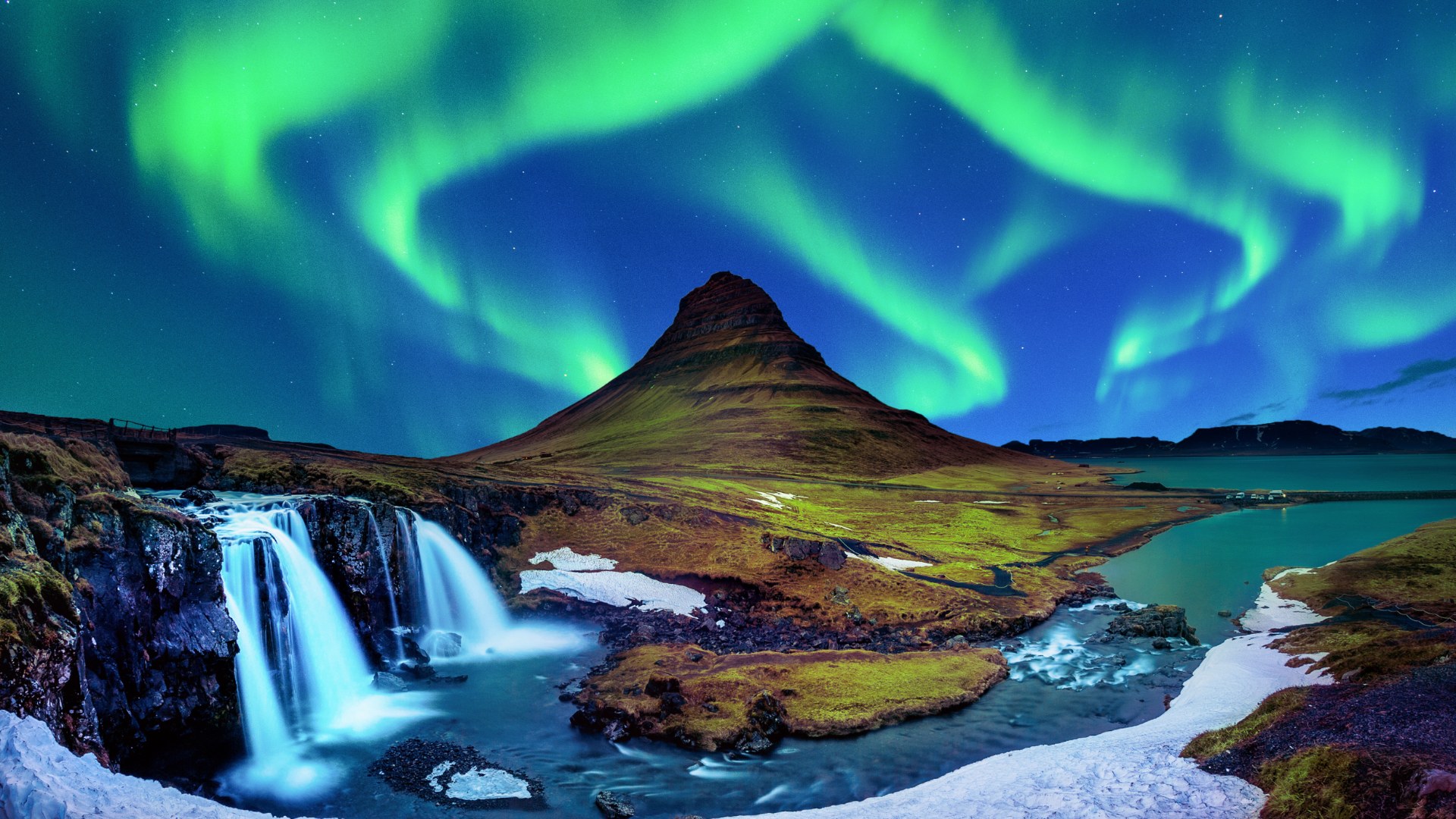 Itinerary Patterns — Coastal, Island-Hopping, and Expedition Loops