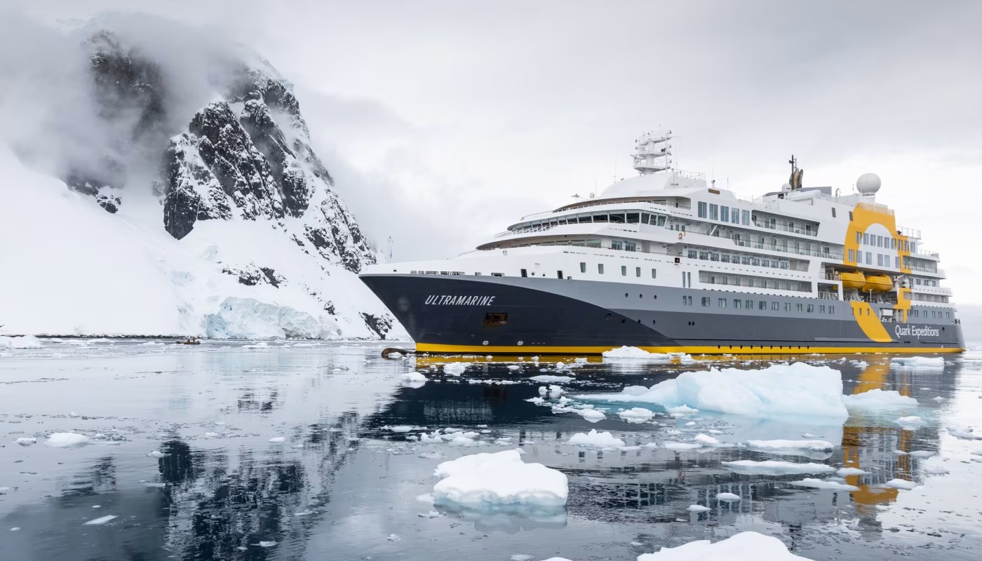 Expedition Ultra-Suites: Polar Glass and Zodiac Reality